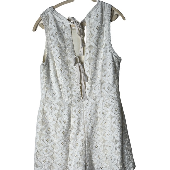 White Lace Romper - Picture 3 of 5
